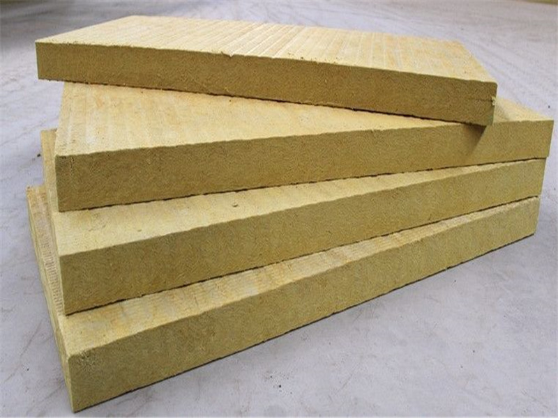 <strong>隨著(zhù)建筑行業(yè)的持續發(fā)展，對于建筑外墻的保溫性能要求</strong>